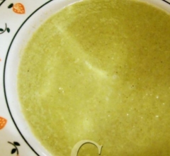 Почему то, что так красиво, суп пюре из брокколи с лимоном. 